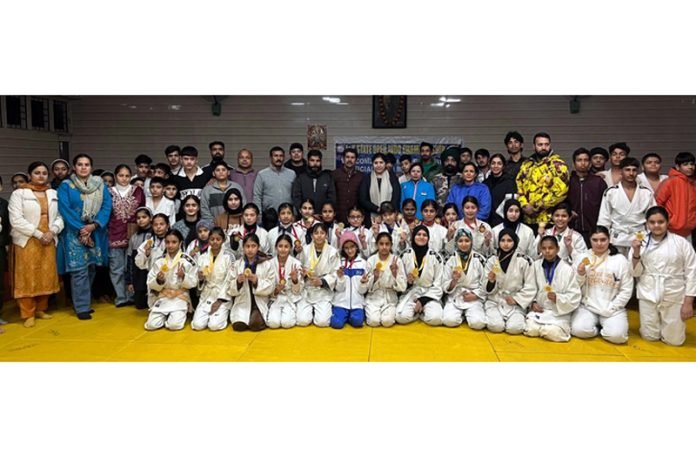 JK UT Judo Championship Begins at MA Stadium