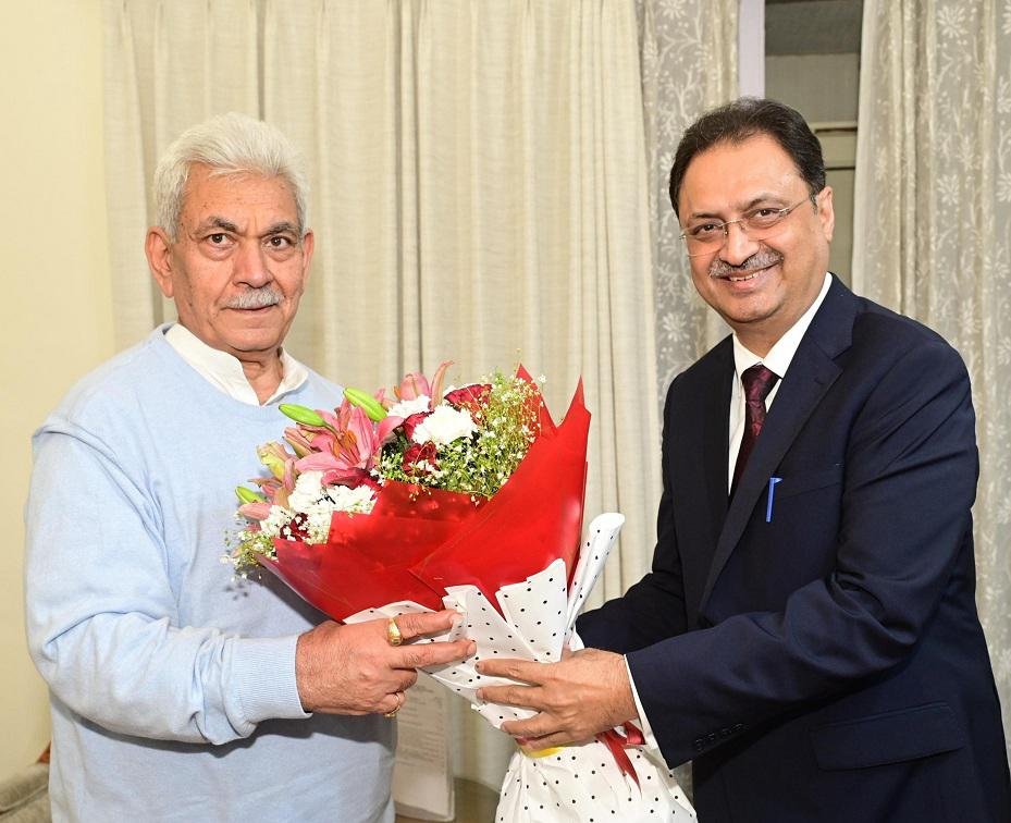 J&K Bank MD Meets Lieutenant Governor
