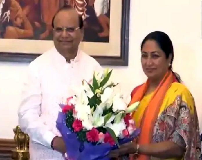 Rekha Gupta Staked Claim to Form Government in Delhi; Set to Become Chief Minister