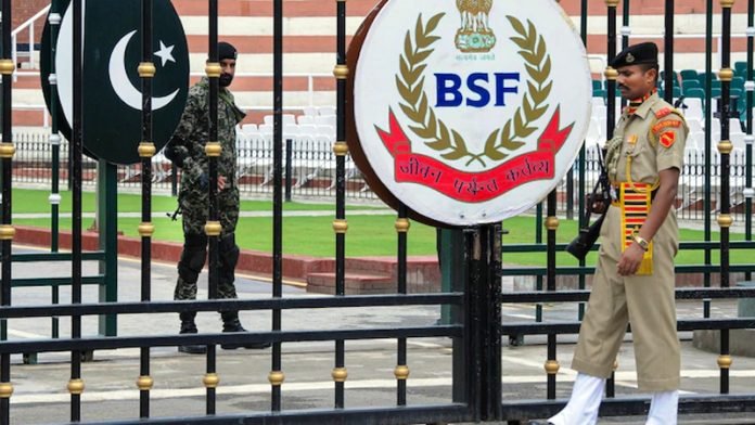 Over Two Dozen Pakistanis, Including Women Married in J&K, Sent for Deportation via Attari Border