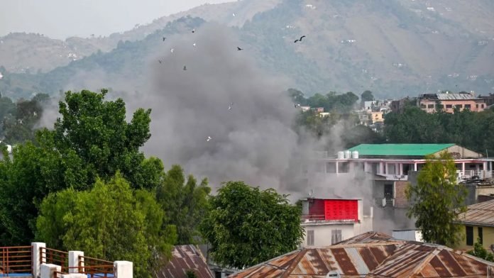 12 Dead, 57 Injured in Heavy Pakistan Shelling Along LoC Following Indian Strikes