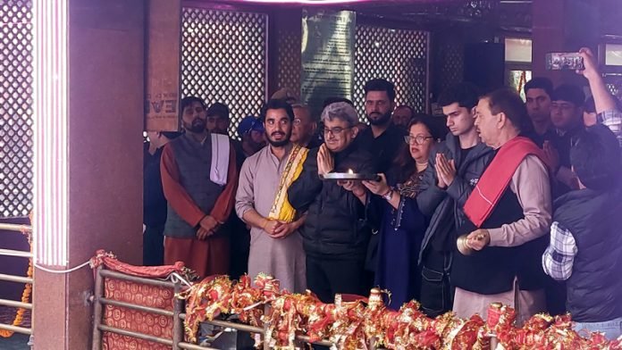Kashmir Gears Up for Kheer Bhawani Mela: A Celebration of Faith and Brotherhood