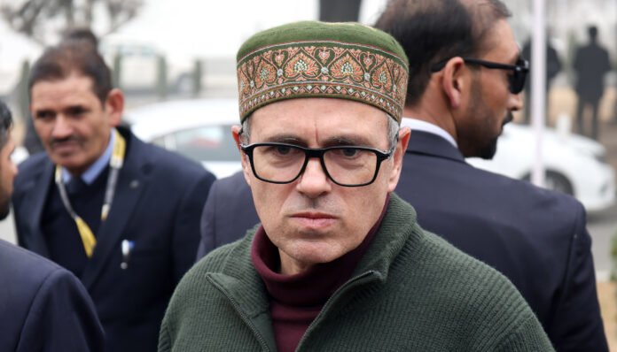 Jammu Faces Daily Traffic Gridlock Amid Non-Functional Signals