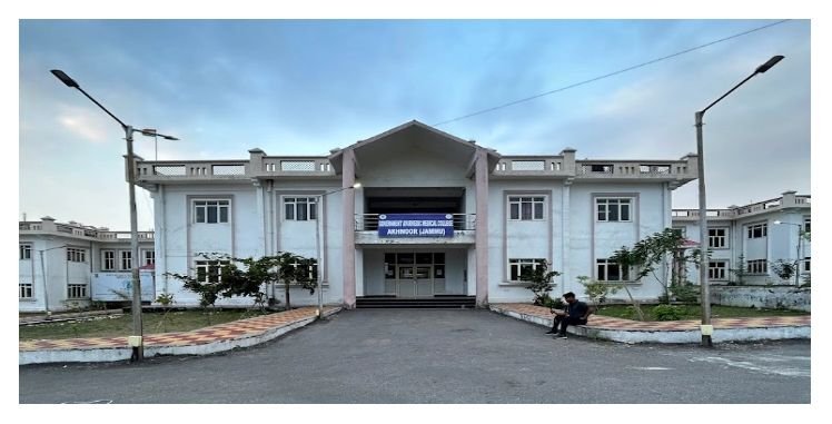 J&K PG Ayurvedic Doctors Seek Fair Recruitment, Demand Withdrawal of ‘Illegal’ HoD/Professor Designations