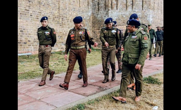 J&K DGP Nalin Prabhat Reviews Security Arrangements at Key Religious, Heritage Sites in Jammu
