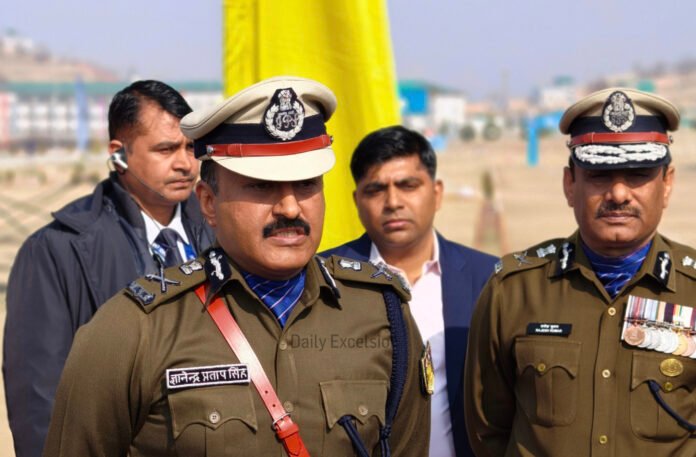 CRPF Pays Tribute to Pulwama Martyrs, Reaffirms Commitment to Eliminate Terrorism