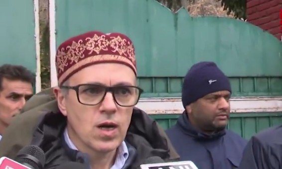 Omar Abdullah Thanks Amit Shah for Reopening 14 Tourist Destinations in J&K