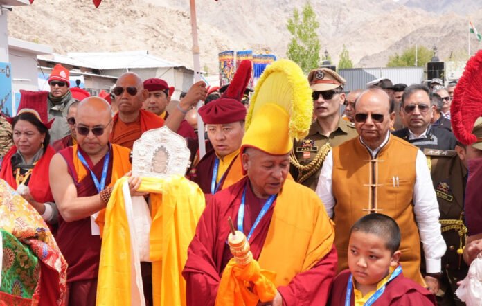 Arrival of Piprahwa relics of Buddha in Leh